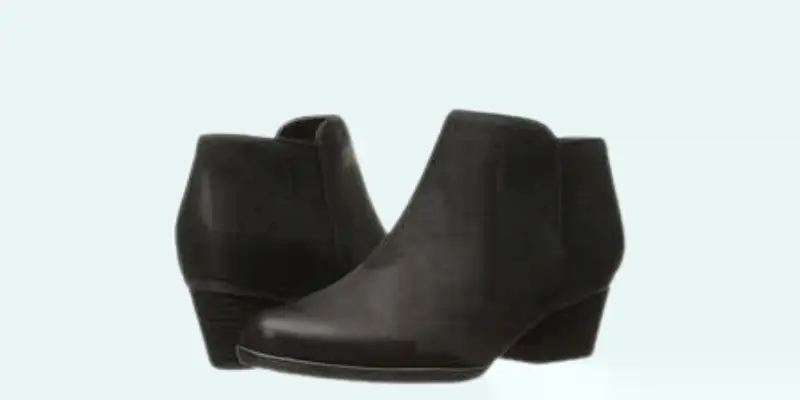 Womens Villa Waterproof Boot 1 Womens Villa Waterproof Boot 1